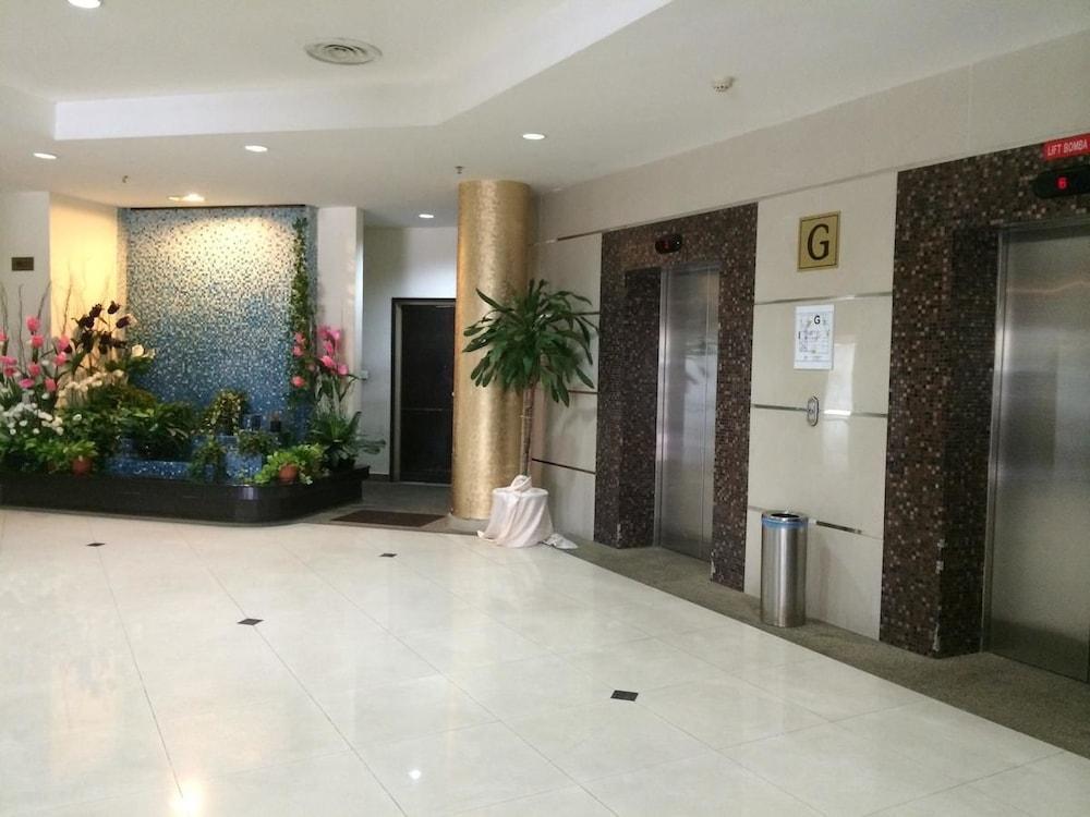 Carlton Hotel Shah Alam Eksteriør billede