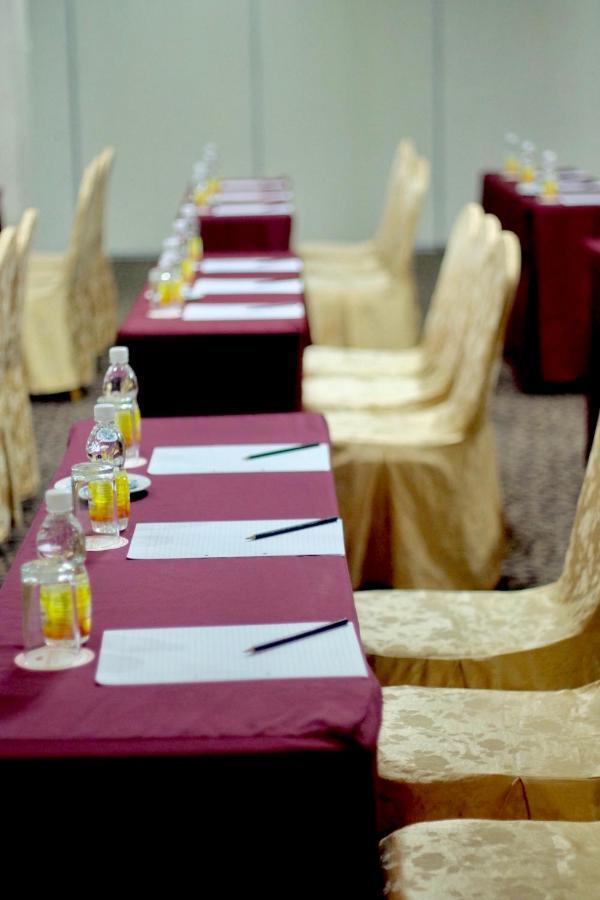 Carlton Hotel Shah Alam Eksteriør billede