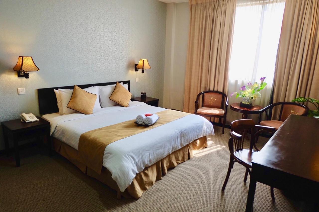 Carlton Hotel Shah Alam Eksteriør billede