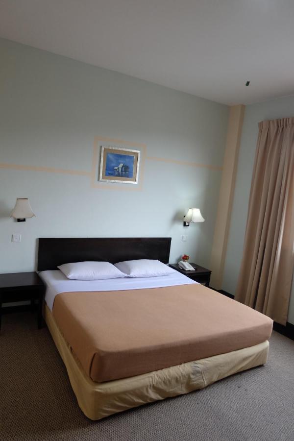 Carlton Hotel Shah Alam Eksteriør billede
